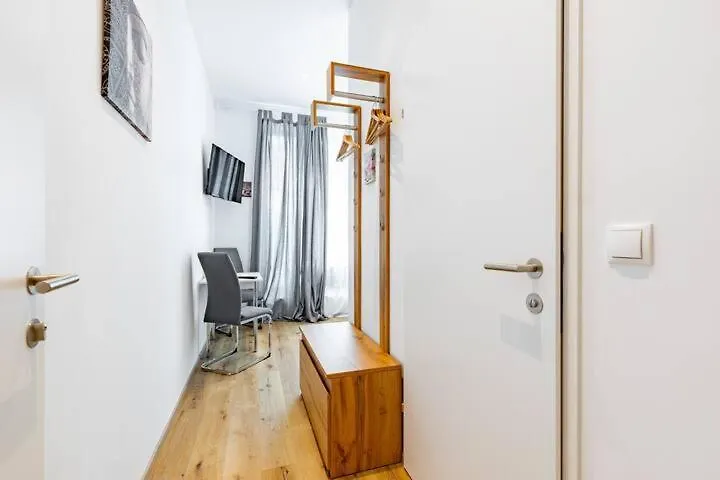 Budget Rooms West With Shared Kitchen 维也纳 奥地利
