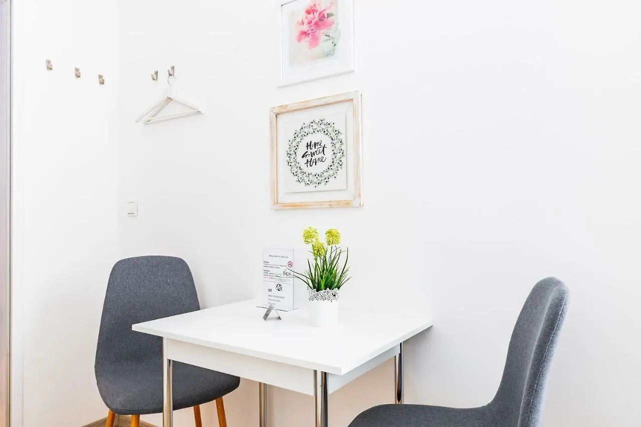 Budget Rooms West With Shared Kitchen 维也纳