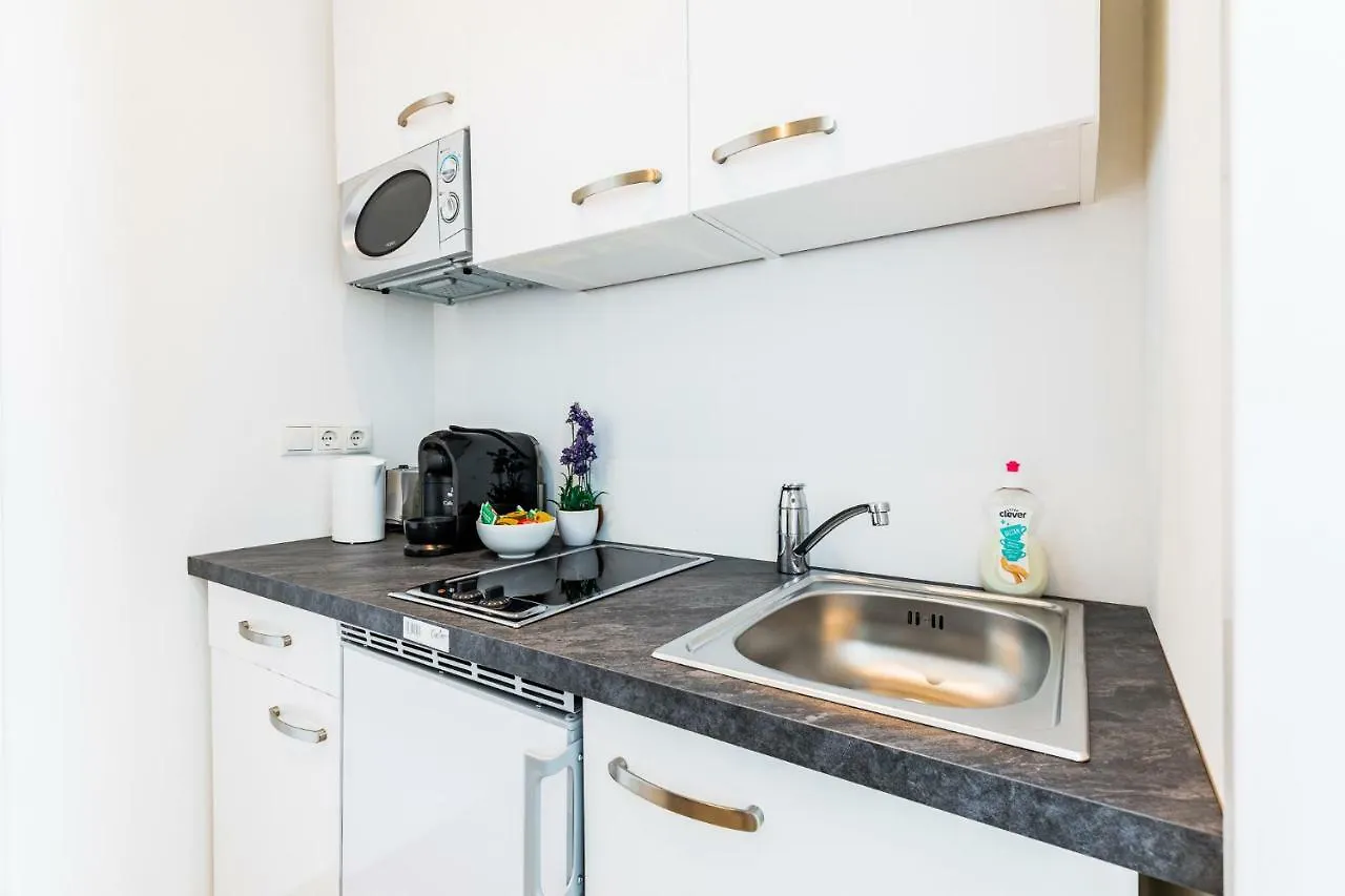 Budget Rooms West With Shared Kitchen 维也纳 奥地利