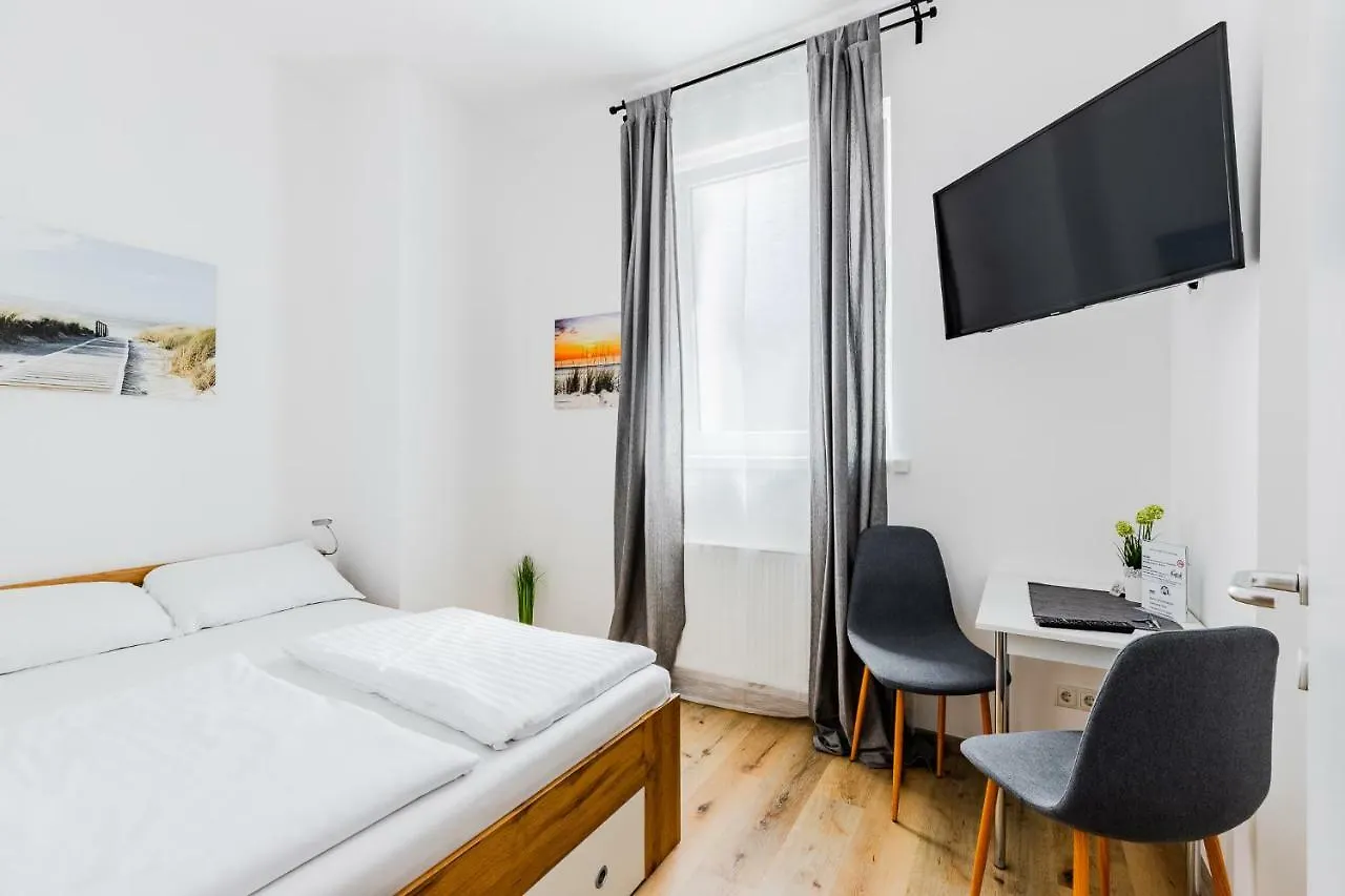 Budget Rooms West With Shared Kitchen 维也纳 0*,  奥地利